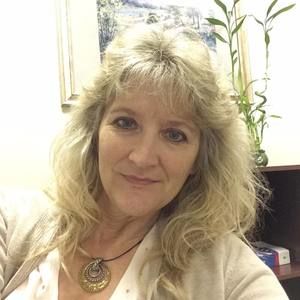 Meet your Posher, Deborah